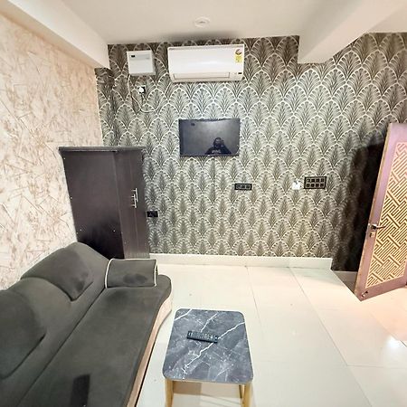 Hotel Faarmsi Danapur Екстер'єр фото